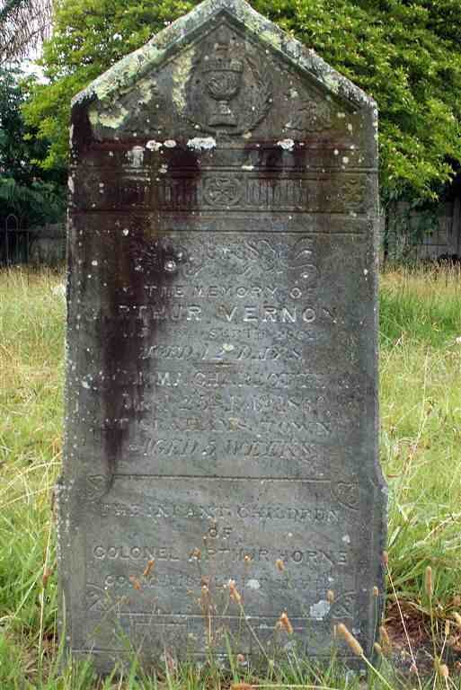 HORNE Family Grave (2)