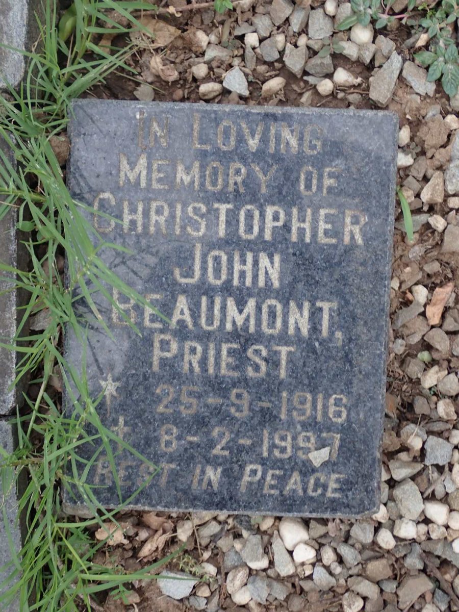 BEAUMONT Christopher John 1916-1997