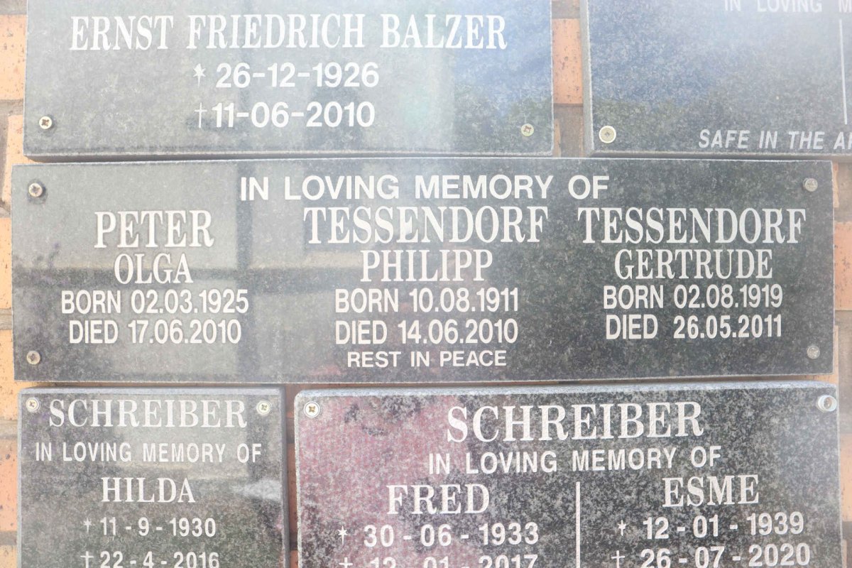 TESSENDORF Philipp 1911-2010 :: TESSENDORF Gertrude 1919-2011 :: PETER Olga 1925-2010