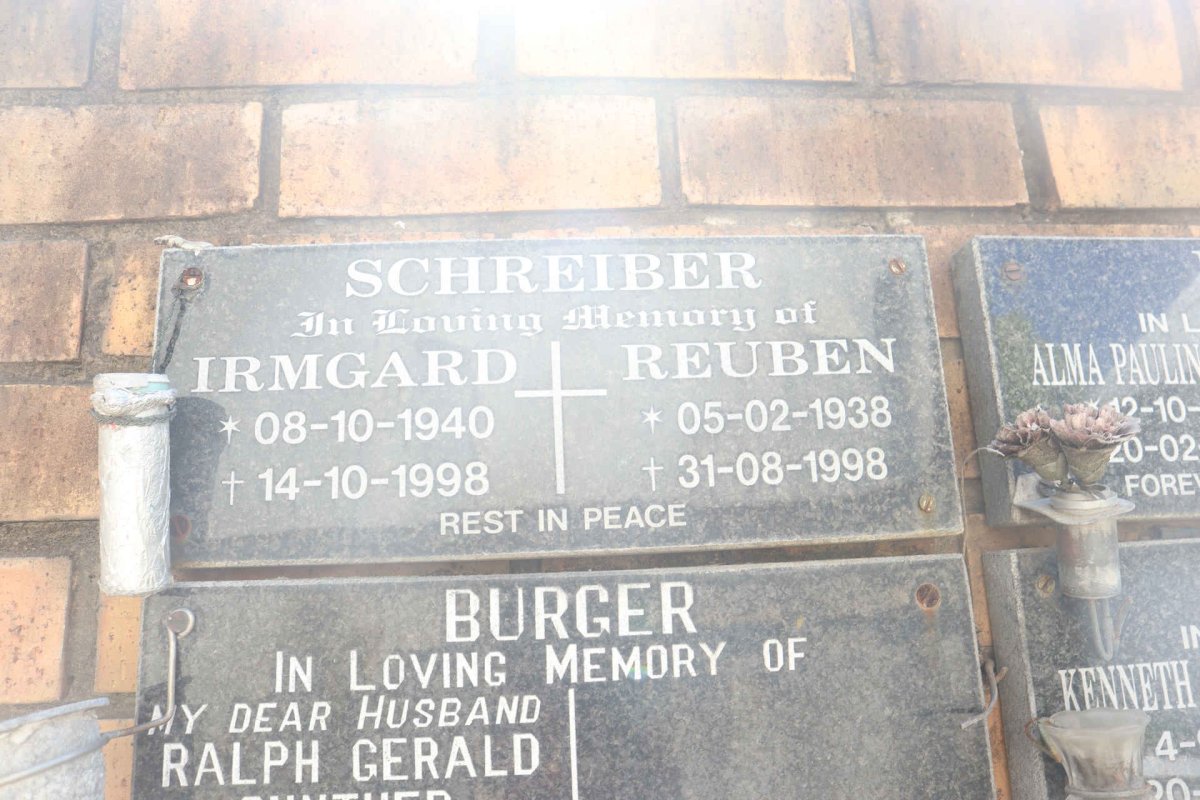 SCHREIBER Reuben 1938-1998 &amp; Irmgard 1940-1998