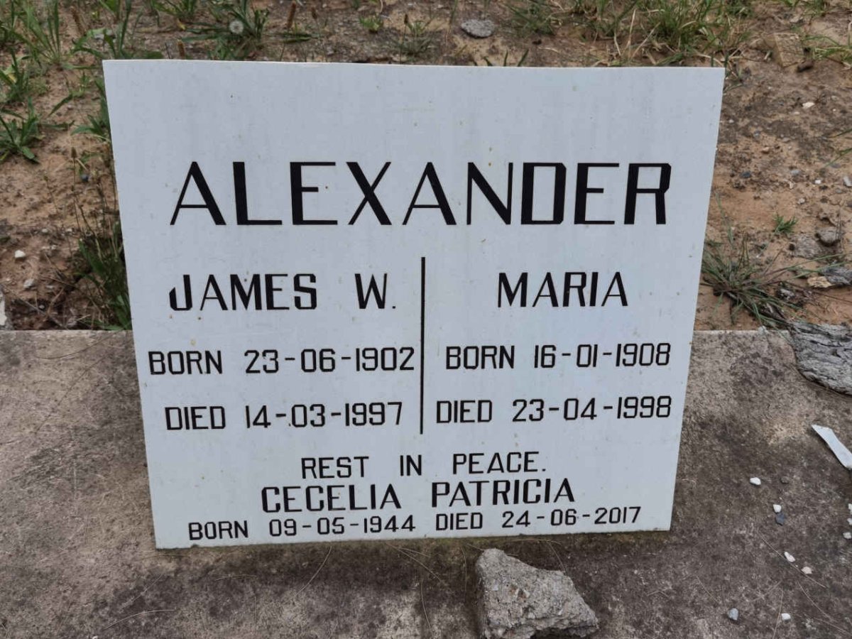 ALEXANDER James W. 1902-1997 &amp; Maria 1908-1998 :: ALEXANDER Cecilia Patricia 1944-2017