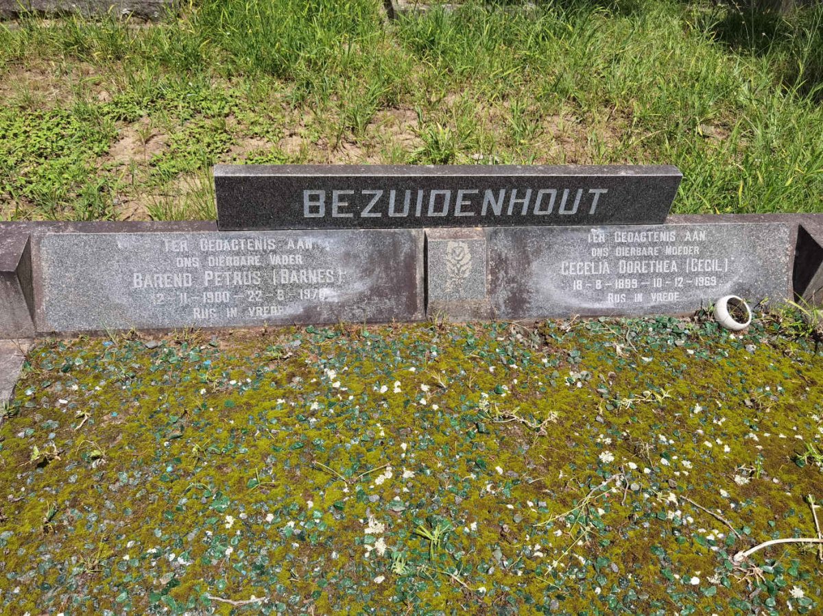 BEZUIDENHOUT Barend Petrus 1900-1970 &amp; Cecelia Dorethea 1899-1969