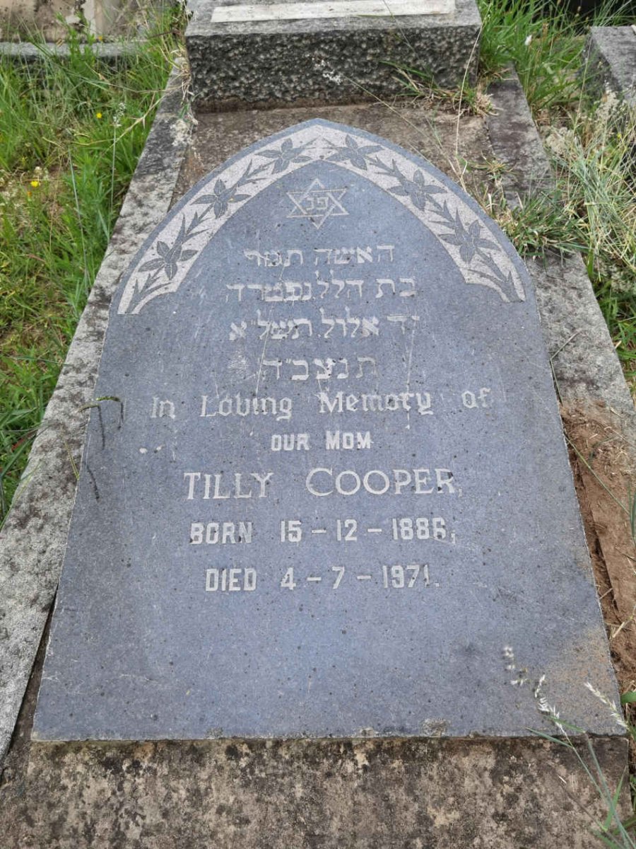 COOPER Tilly 1886-1971