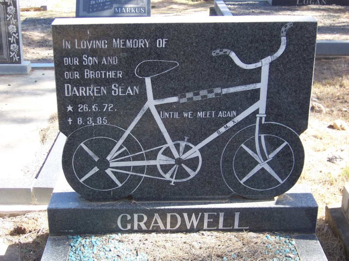 GRADWELL Darren Sean 1972-1985