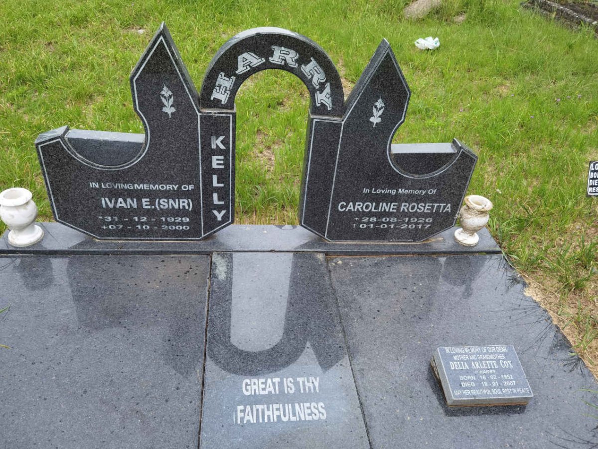 HARRY Ivan E. 1929-2000 &amp; Caroline Rosetta 1926-2017 :: COX Delia Arlette nee HARRY 1952-2007