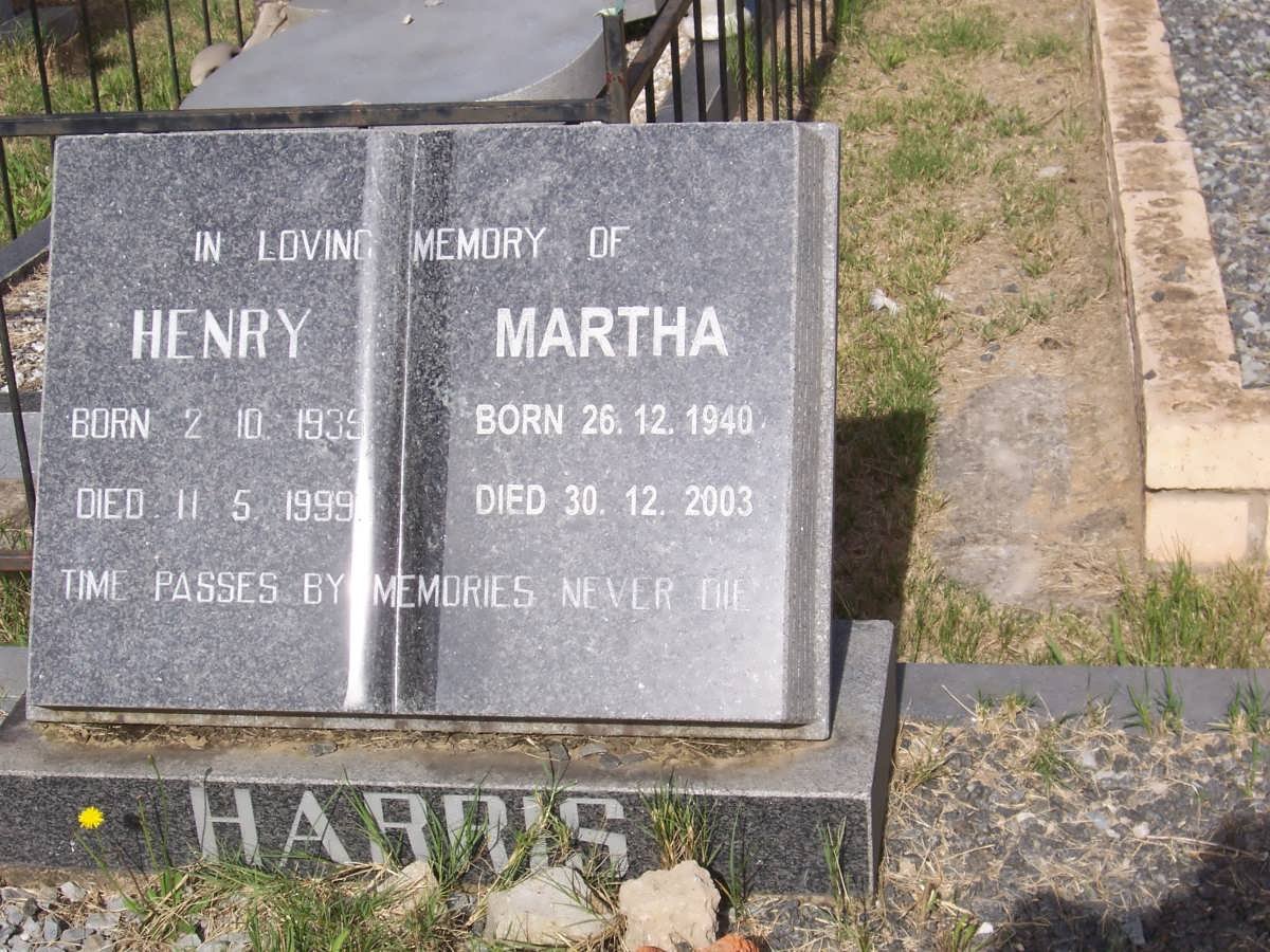HARRIS Henry 1935-1999 &amp; Martha 1940-2003