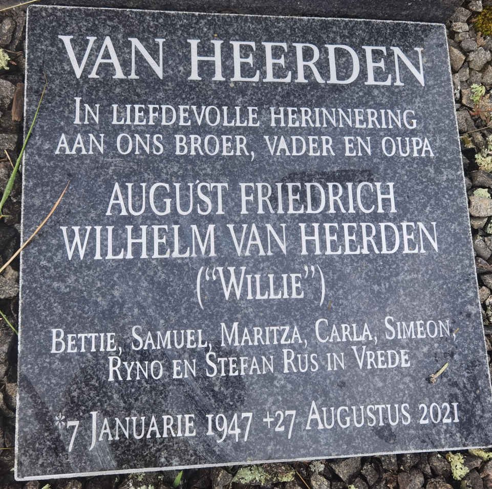 HEERDEN August Friedrich Wilhelm, van 1947-2021