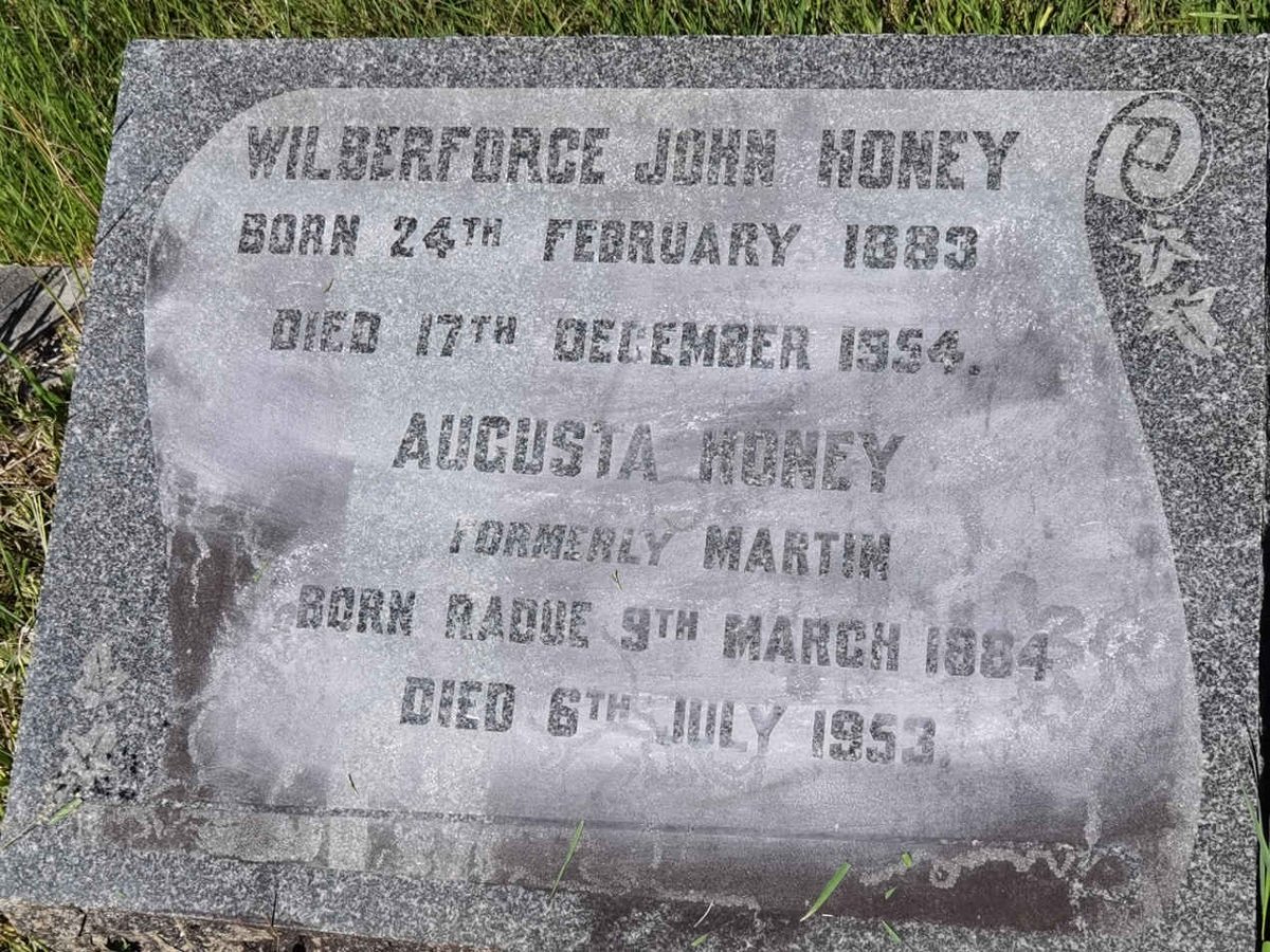 HONEY Wilberforce John 1883-1954 & Augusta formerly MARTIN nee RADUE 1884-1953