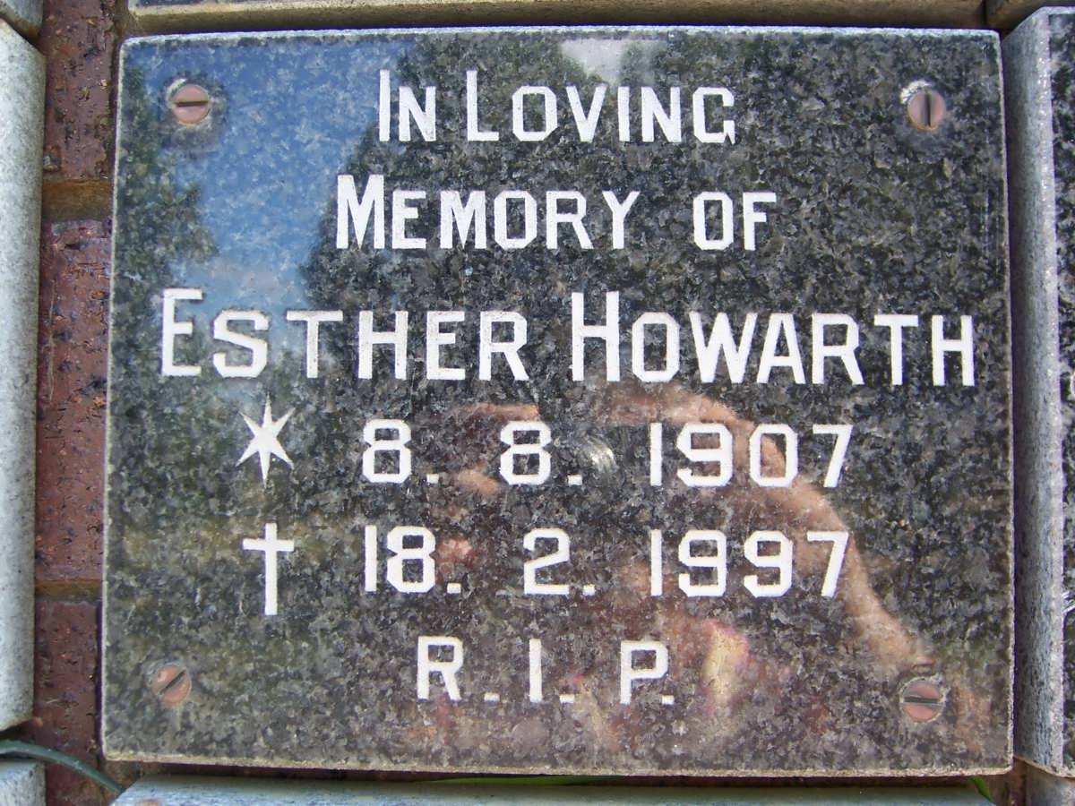 HOWARTH Esther 1907-1997