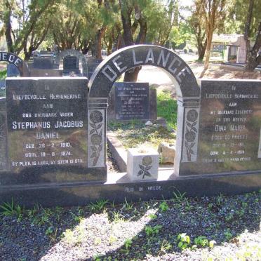 LANGE Stephanus Jacobus Daniel, de 1910-1974 &amp; Dina Maria DU PREEZ 1911-1974