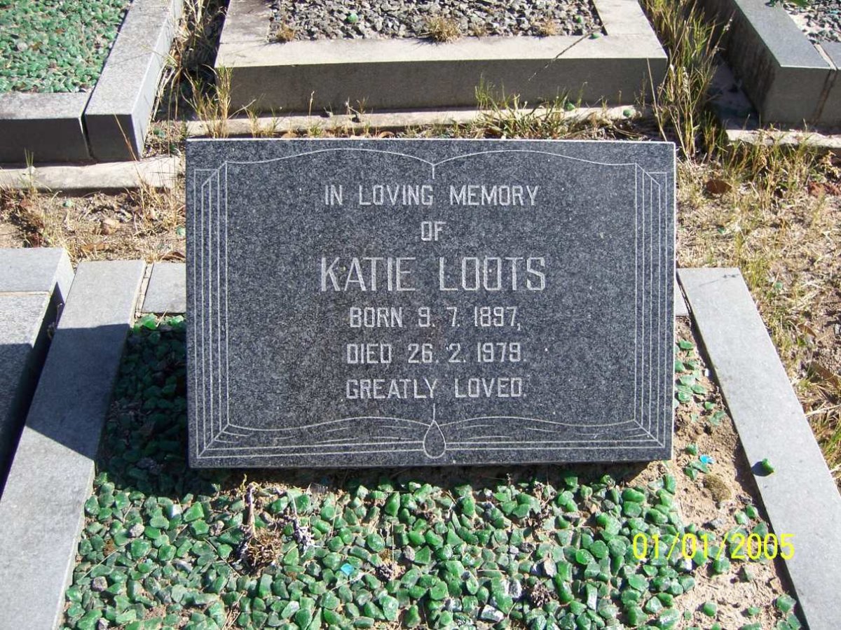 LOOTS Katie 1897-1979