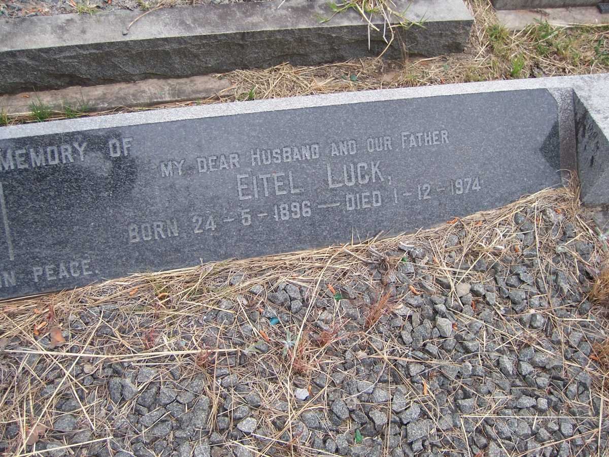 LUCK Eitel 1896-1974 &amp; Louisa 1903-1975