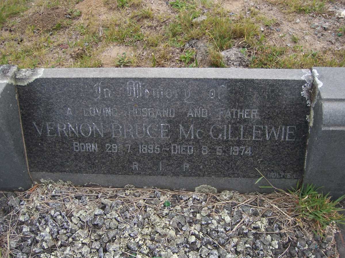 McGILLEWIE Vernon Bruce 1895-1974 &amp; Ada Thyra 1900-1981