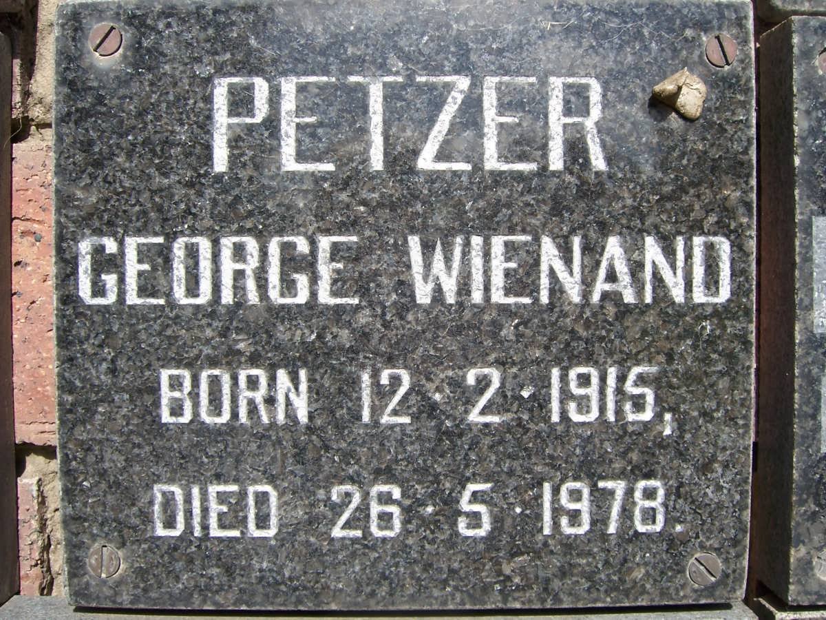 PETZER George Wienand 1915-1978