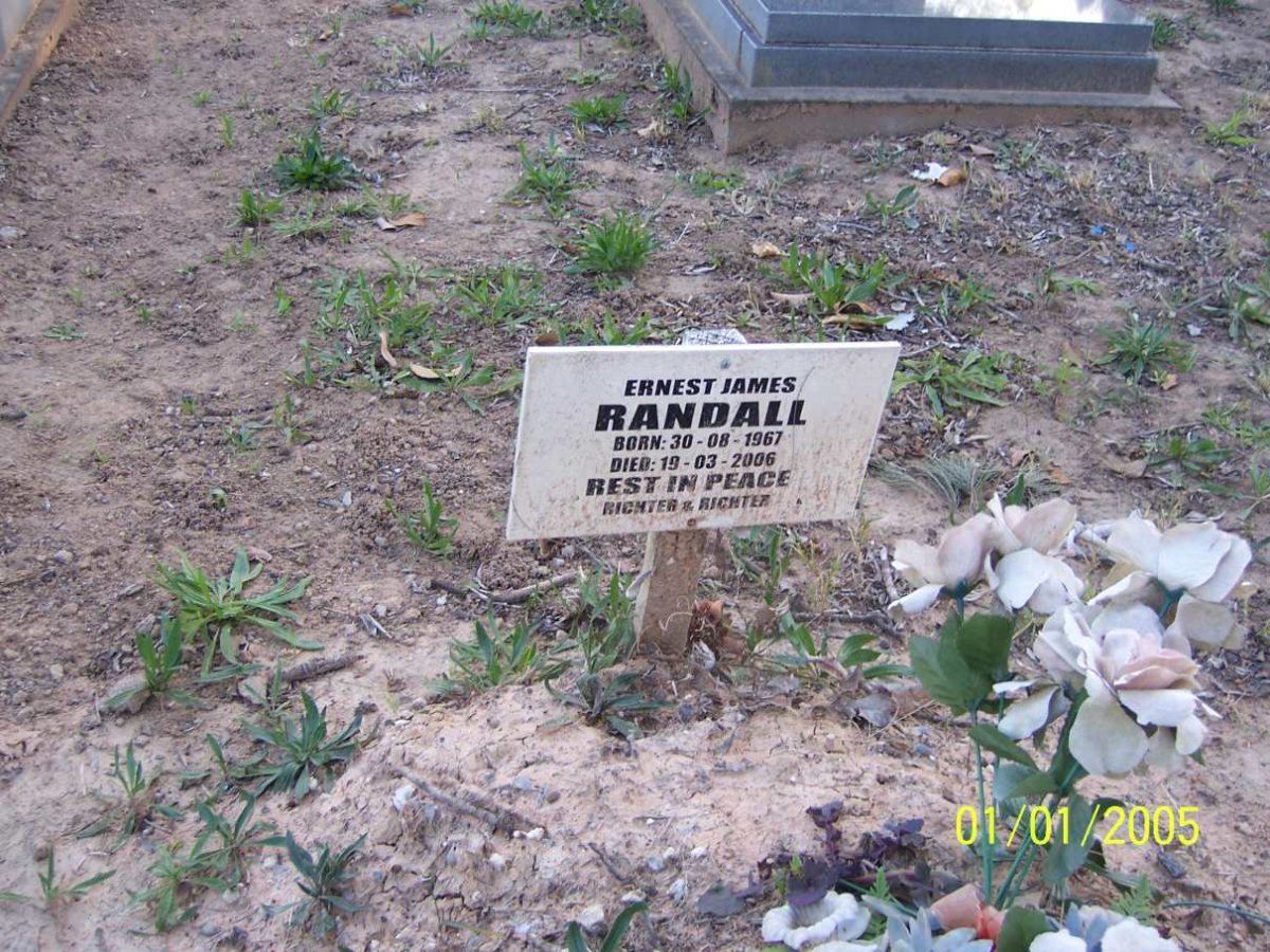 RANDALL Ernest James 1967-2006