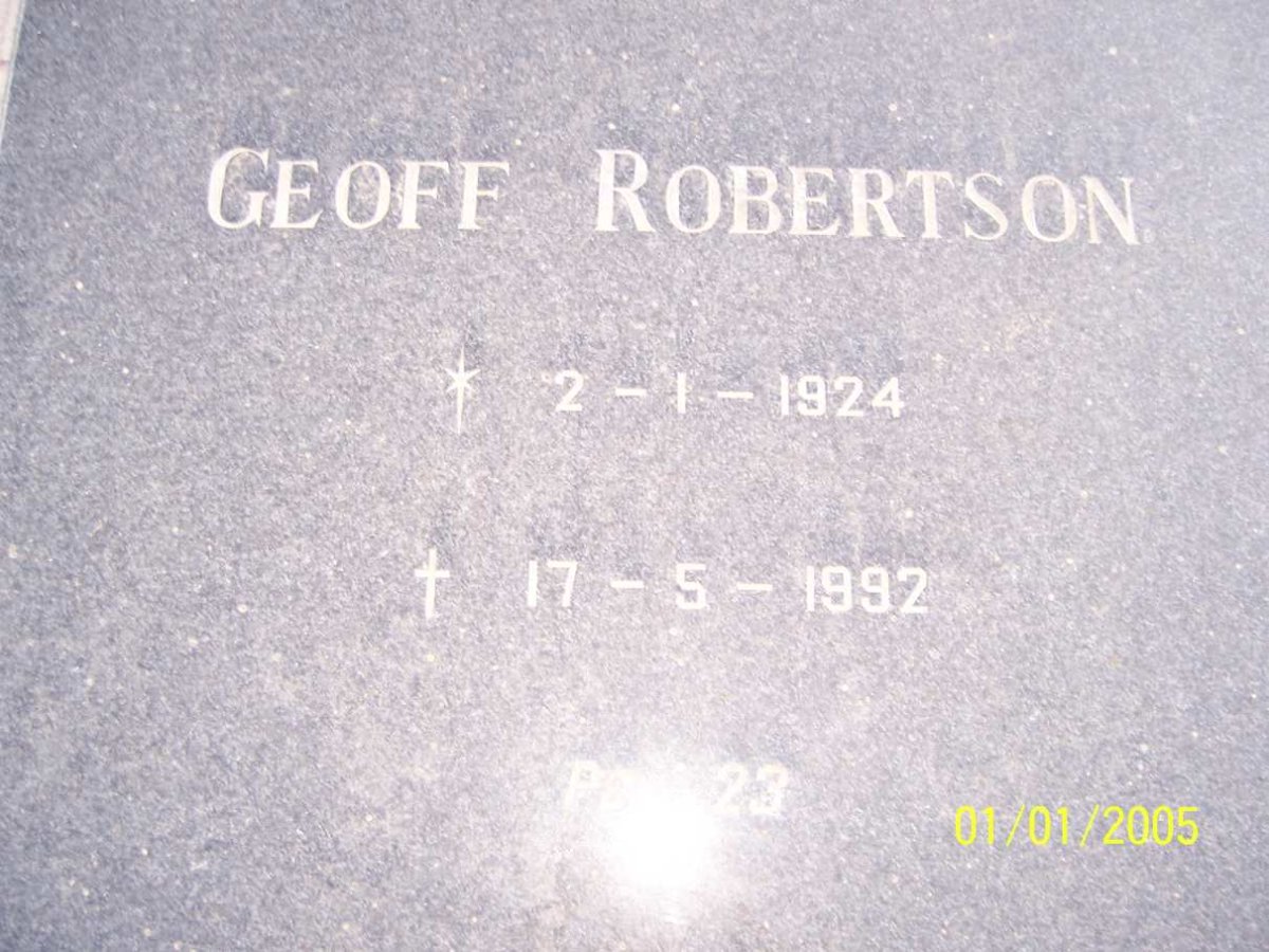 ROBERTSON Geoff 1924-1992