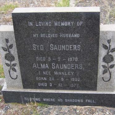 SAUNDERS Syd -1970 &amp; Alma MINKLEY 1902-1977