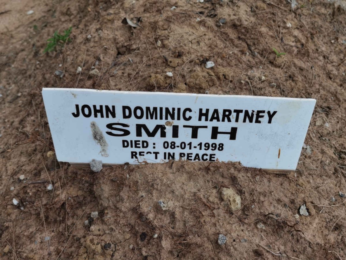 SMITH John Dominic Hartney -1998