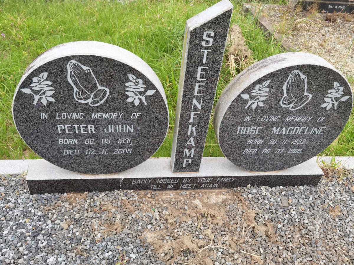 STEENEKAMP Peter John 1931-2009 &amp; Rose Magdeline 1932-1988