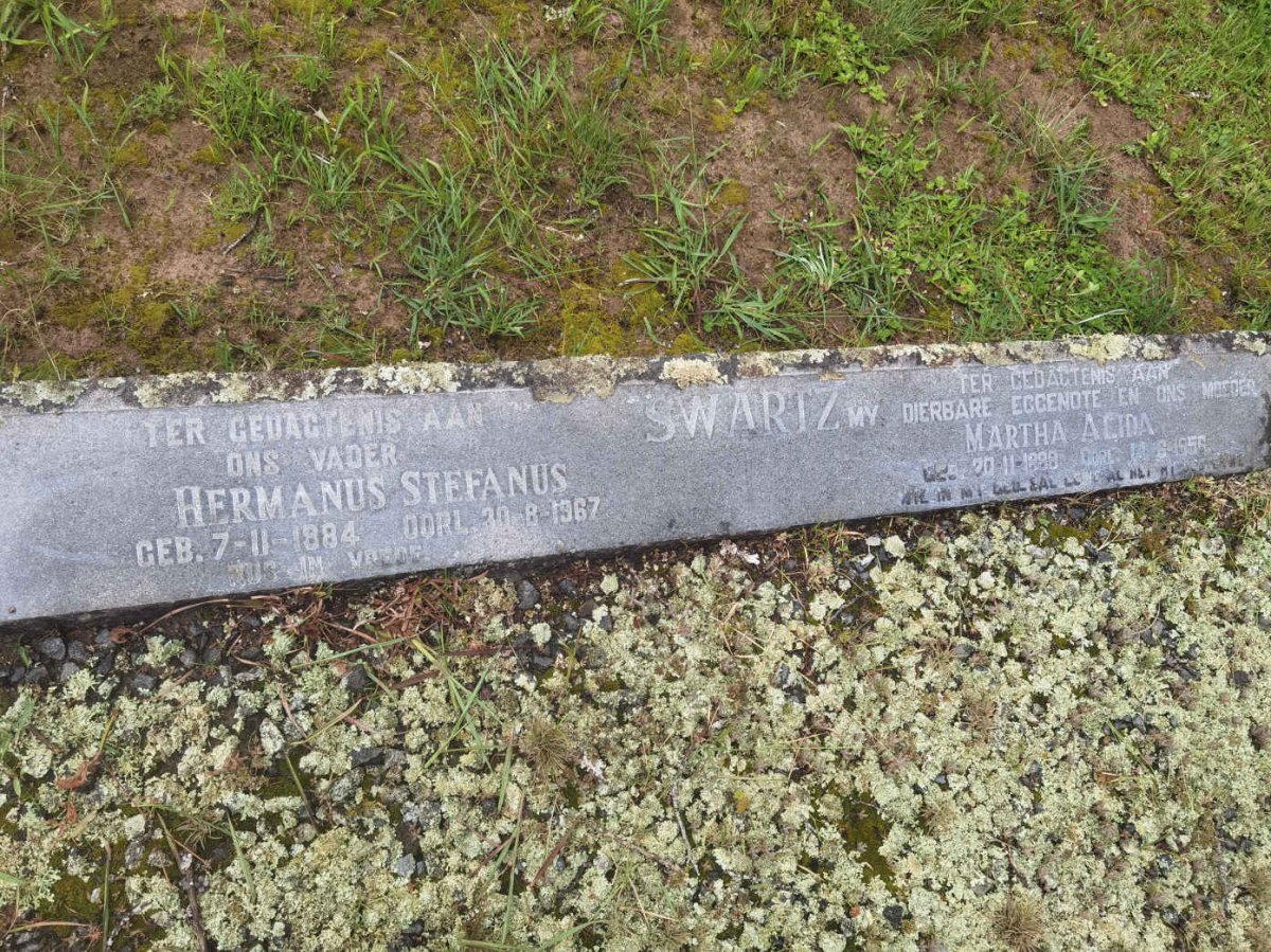 SWARTZ Hermanus Stefanus 1884-1967 &amp; Martha Alida 1888-1956