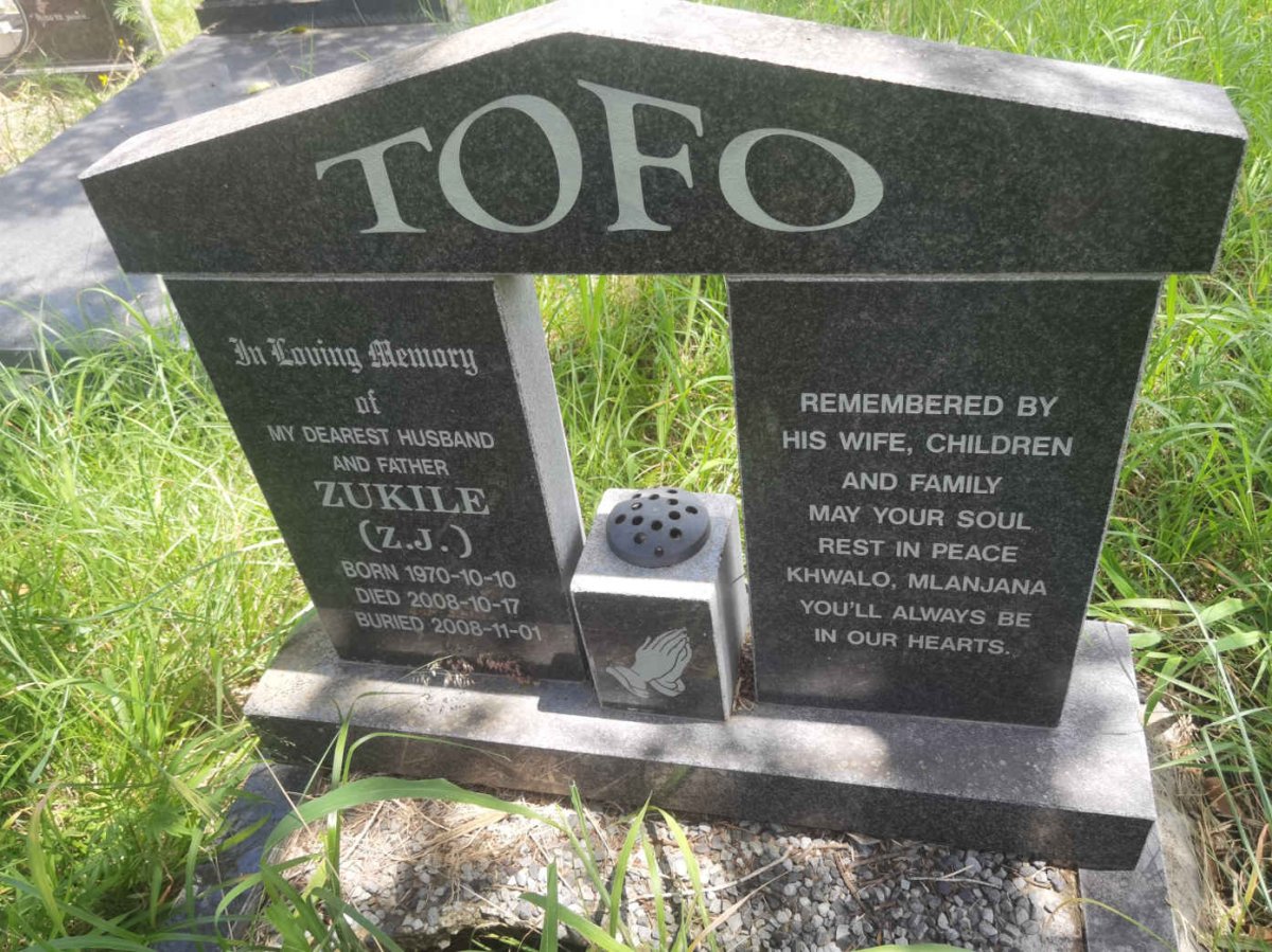 TOFO Zukile 1970-2008