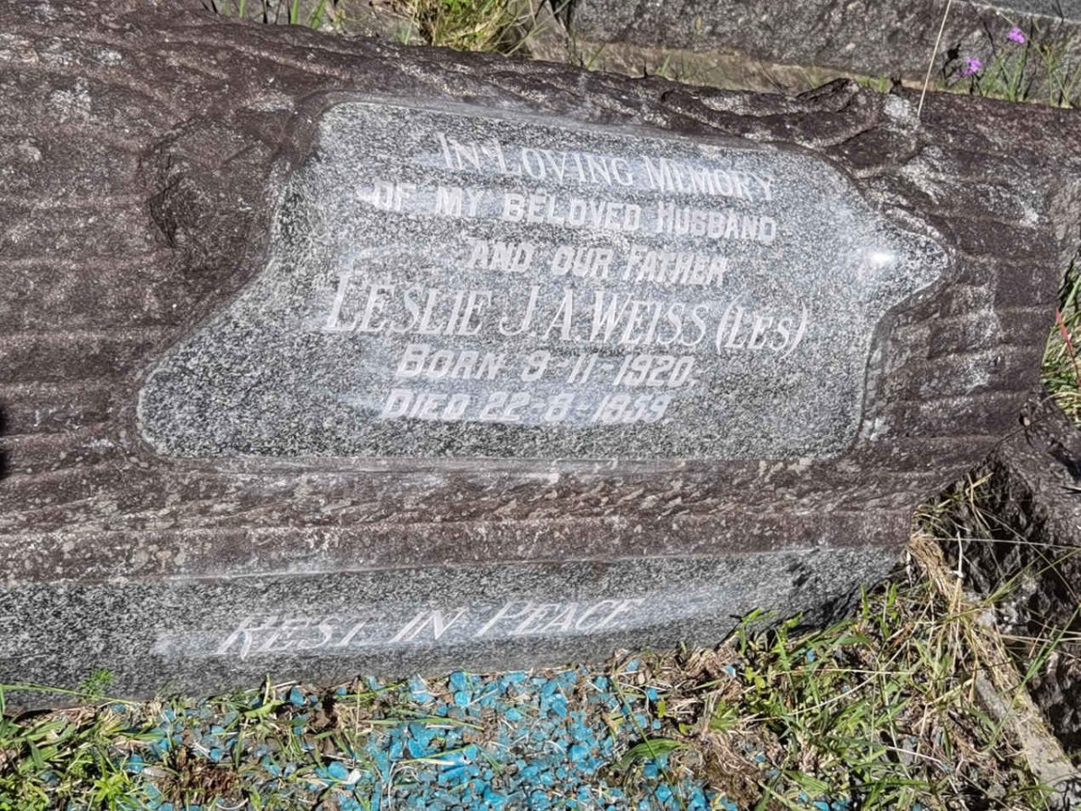 WEISS Leslie J.A. 1920-1959