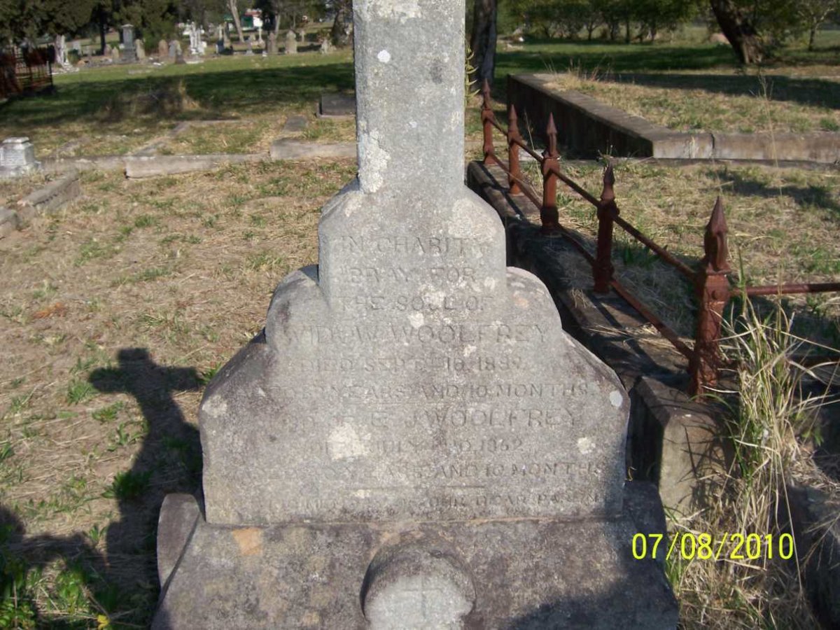 WOOLFREY E. -1862 &amp; Widow WOOLFREY -1889