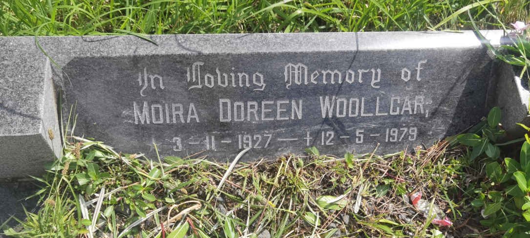 WOOLLGAR Moira Doreen 1927-1979