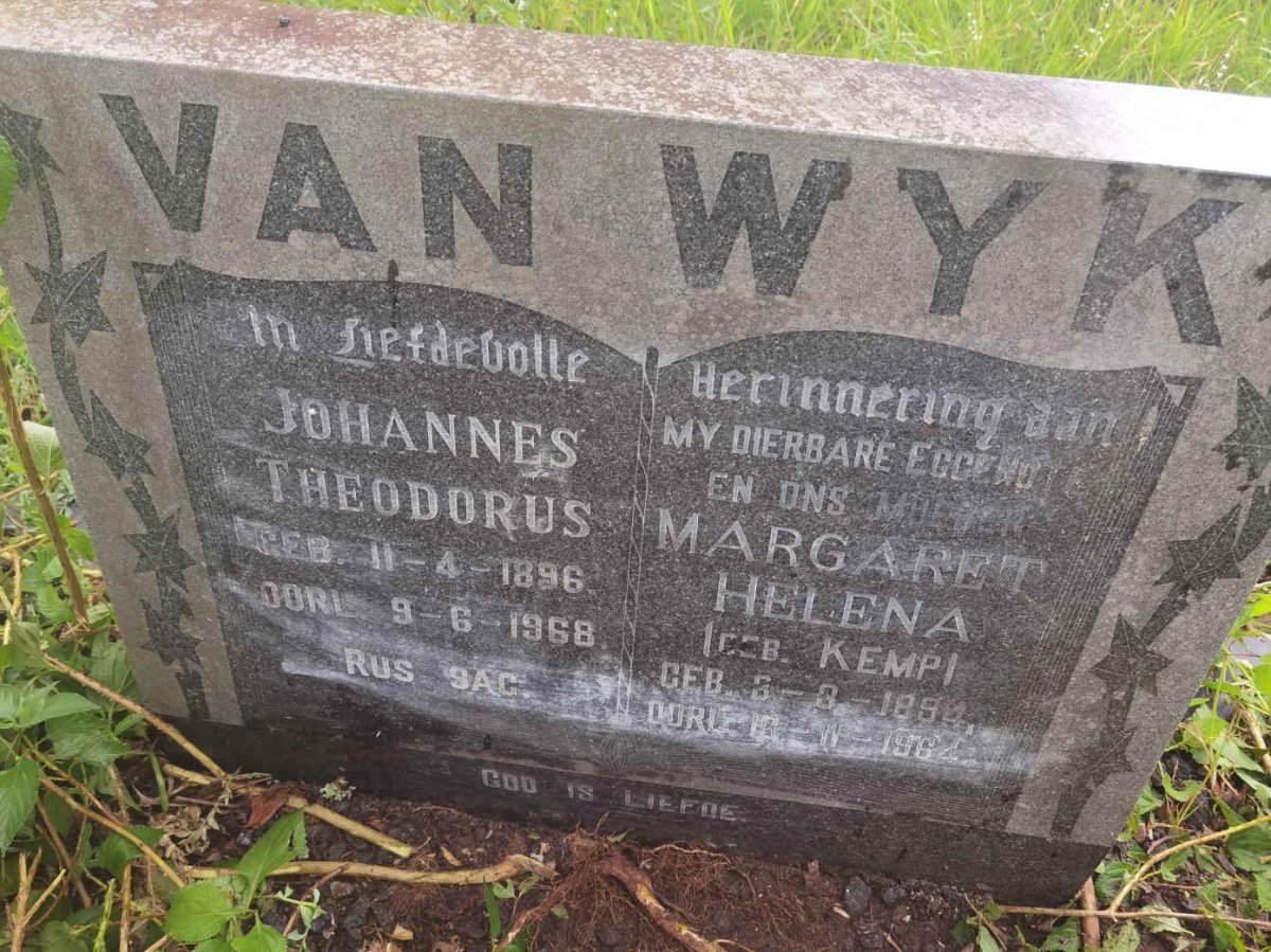WYK Johannes Theodorus, van 1896-1968 &amp; Margaret Helena KEMP 1894-1964