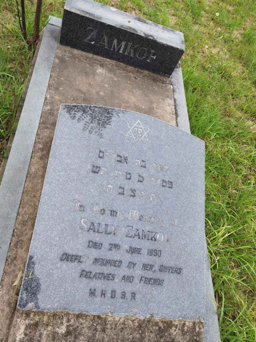 ZAMKOF Sally -1990