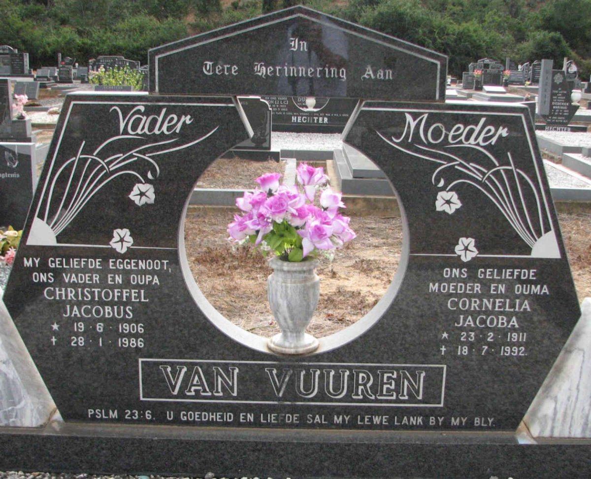 VUUREN Christoffel Jacobus, van 1906-1986 &amp; Cornelia Jacoba 1911-1992