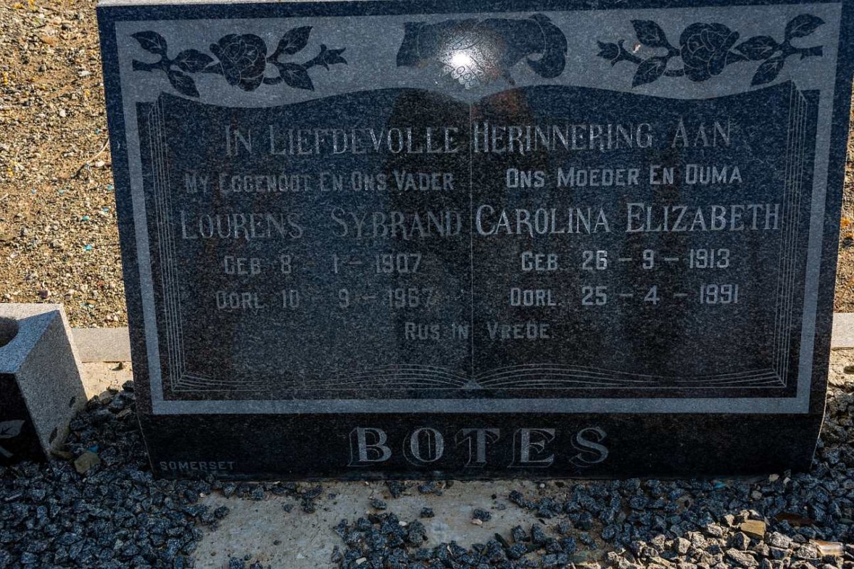 BOTES Lourens Sybrand 1907-1967 &amp; Carolina Elizabeth 1913-1991