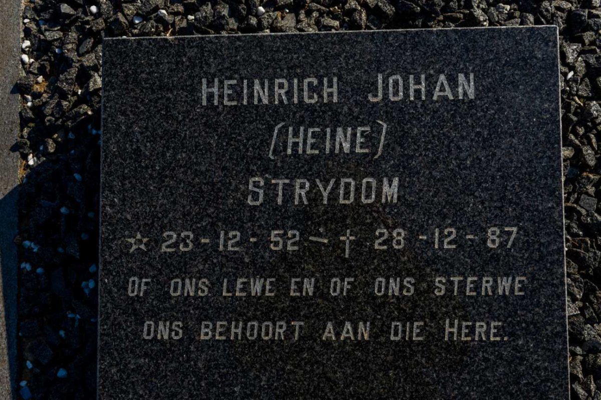STRYDOM Heinrich Johan 1952-1987