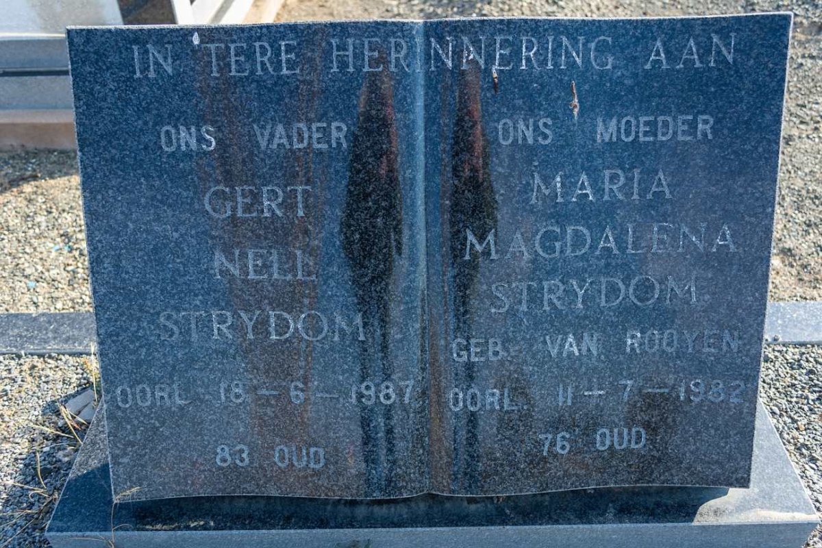 STRYDOM Gert Nell -1987 &amp; Maria Magdalena VAN ROOYEN -1982