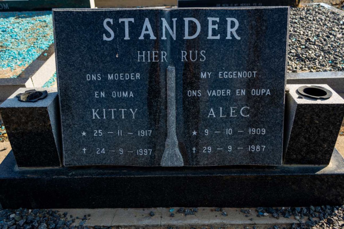 STANDER Alec 1909-1987 &amp; Kitty 1917-1997