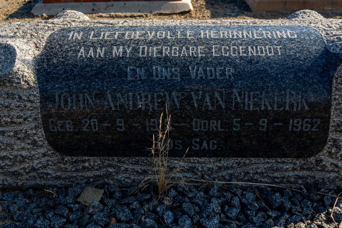 NIEKERK John Andrew, van 1913-1962