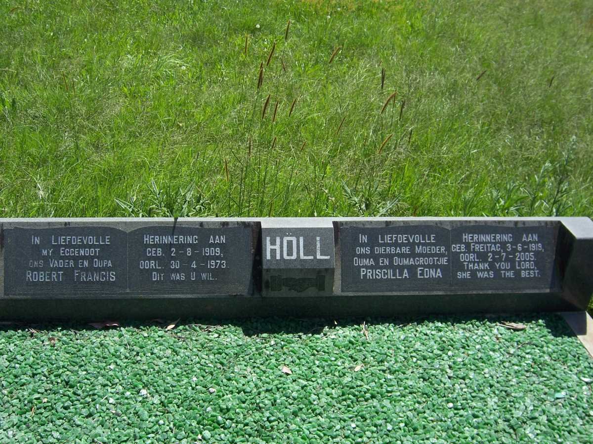 HÖLL Robert Francis 1909-1973 &amp; Priscilla Edna 1919-2005