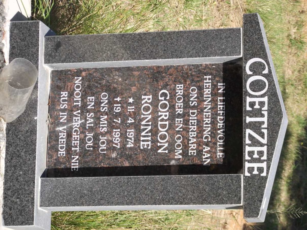 COETZEE Gordon Ronnie 1974-1997