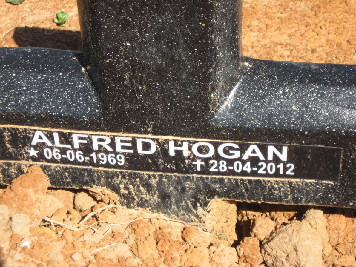 HOGAN Alfred 1969-2012
