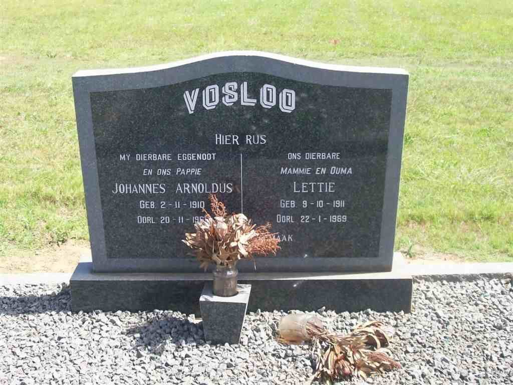 VOSLOO Johannes Arnoldus 1910-19?? &amp; Lettie 1911-1969