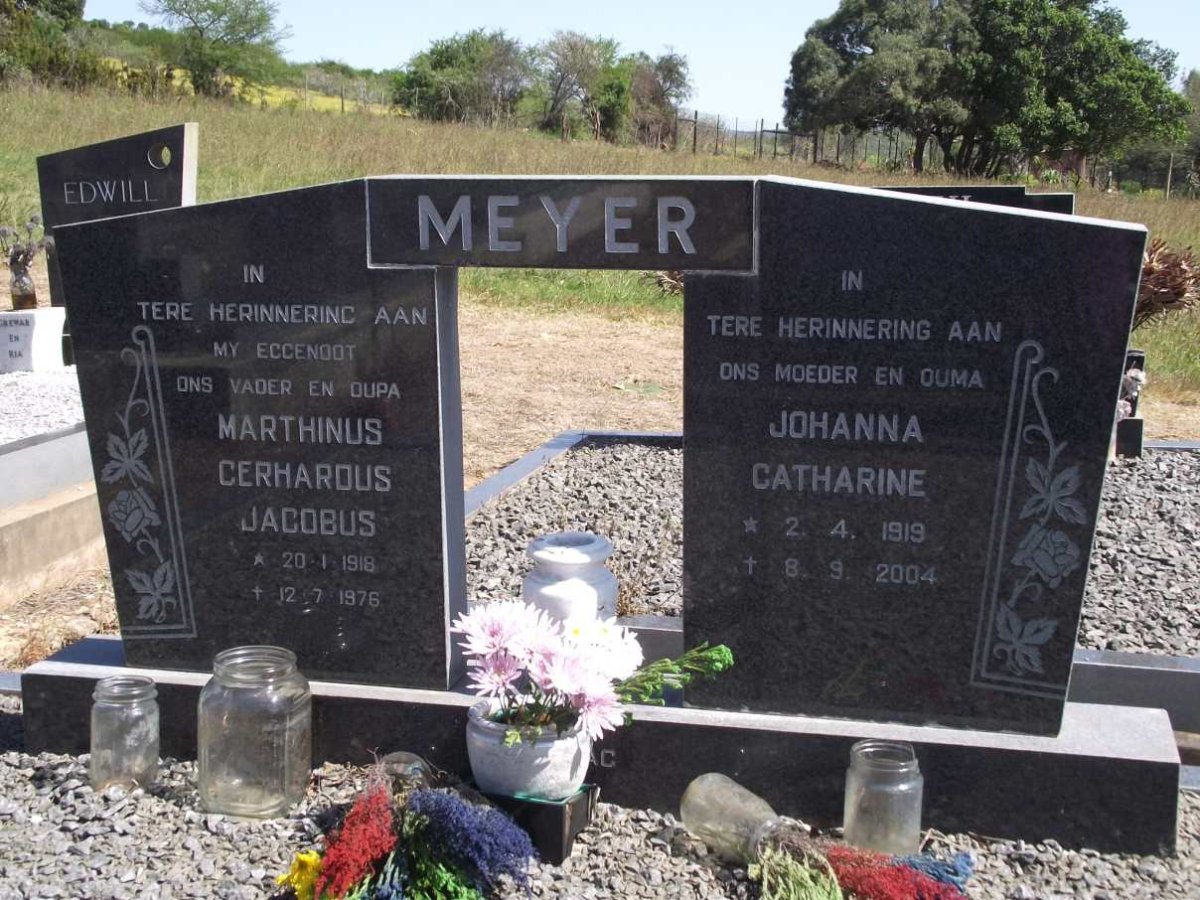 MEYER Marthinus Gerhardus Jacobus 1918-1976 &amp; Johanna Catharina 1919-2004