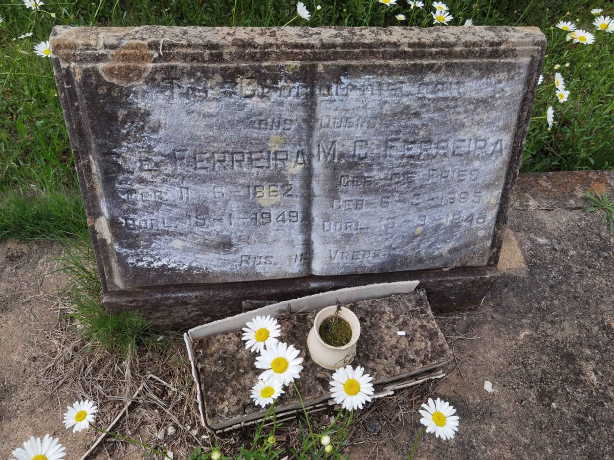 FERREIRA S.E. 1862-1949 &amp; M.C. DE FRIES 1865-1948