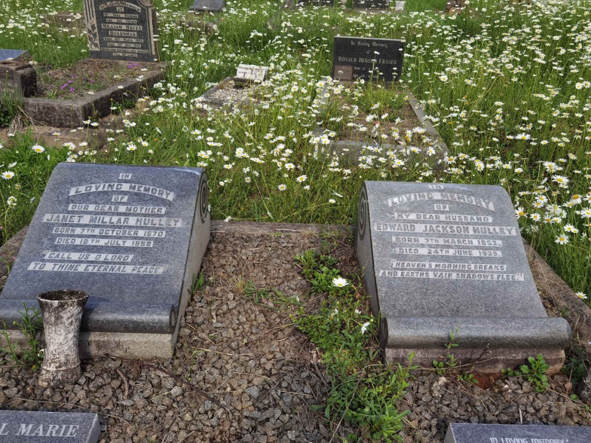 HULLEY Edward Jackson 1862-1939 &amp; Janet Millar 1870-1958