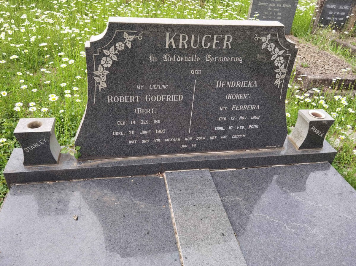 KRUGER Robert Godfried 1911-1982 &amp; Hendrieka FERREIRA 1908-2000