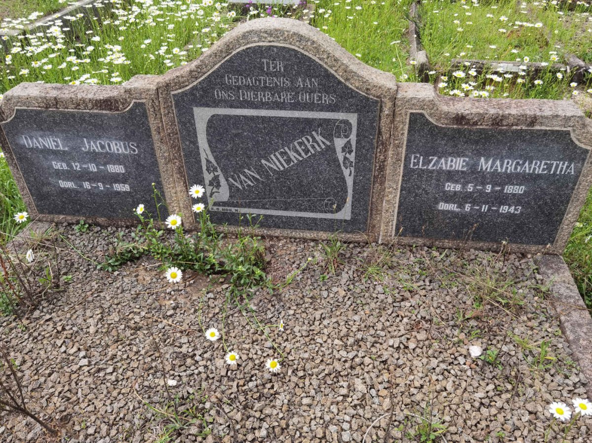 NIEKERK Daniel Jacobus, van 1880-1959 &amp; Elzabie Margaretha 1880-1943