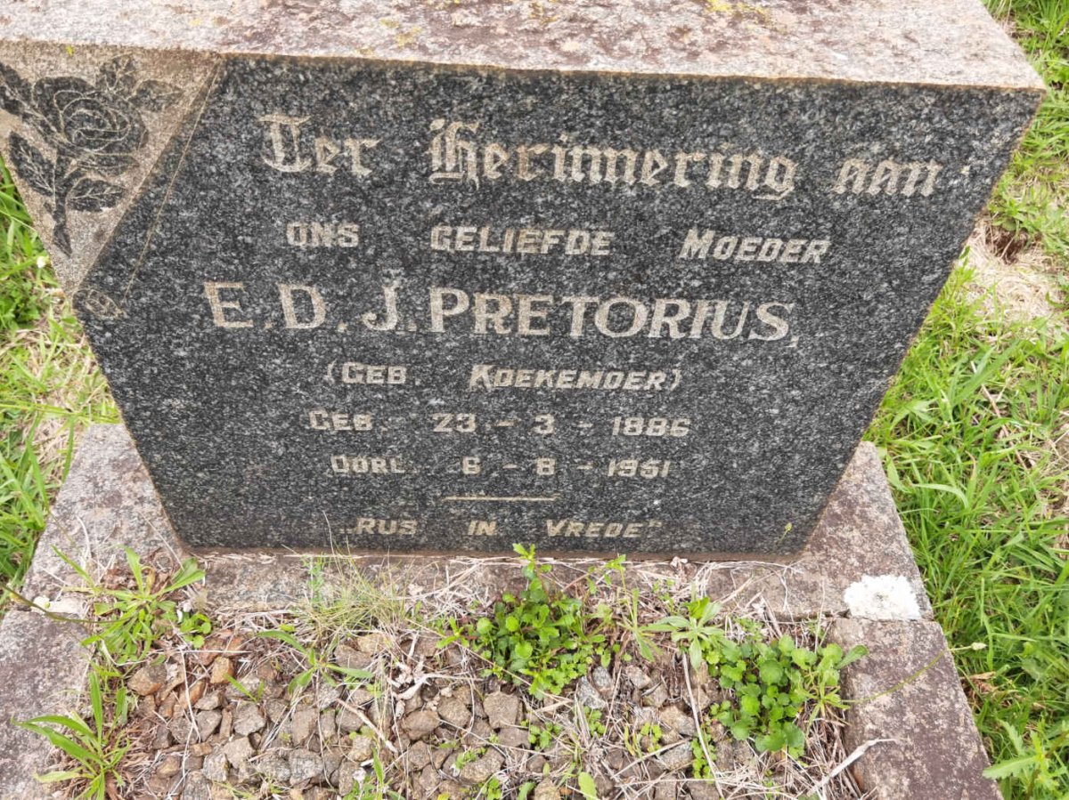 PRETORIUS E.D.J. nee KOEKEMOER 1886-1951
