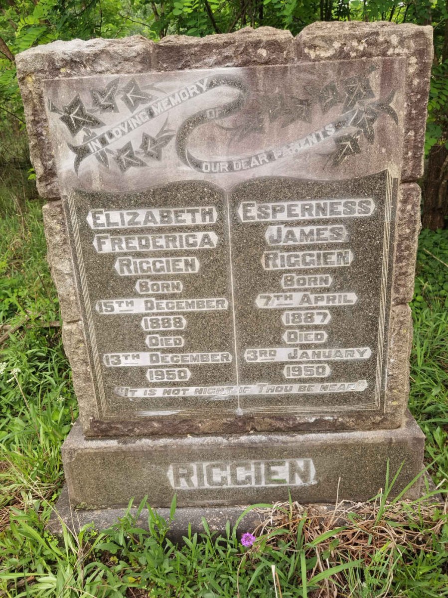 RIGGIEN Esperness James 1887-1950 &amp; Elizabeth Frederica 1888-1950