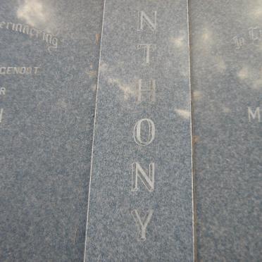 ANTHONY Joseph Michiel 1952-1997 &amp; Magrieta Susara Jacoba OOSTHUYZEN 1953-