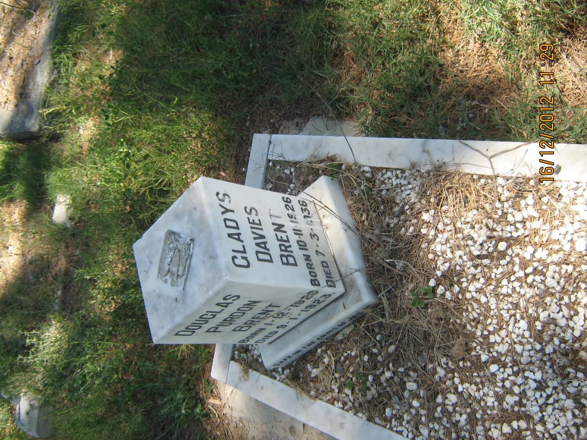BRENT Douglas Purdon 1920-1923 :: BRENT Gladys Davies 1926-1936