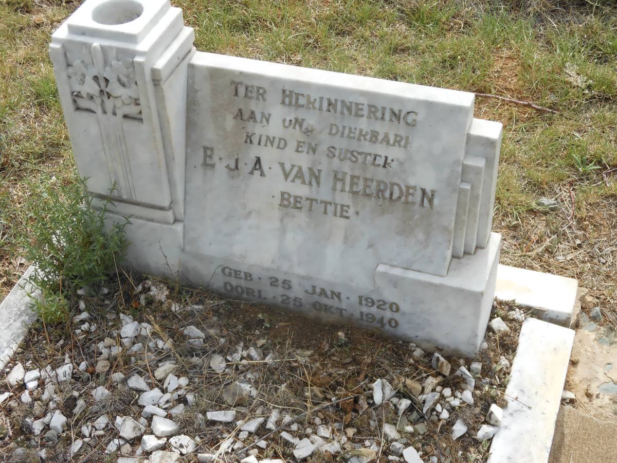HEERDEN E.J.A., van 1920-1940